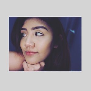 Meet your Posher, Vanessa